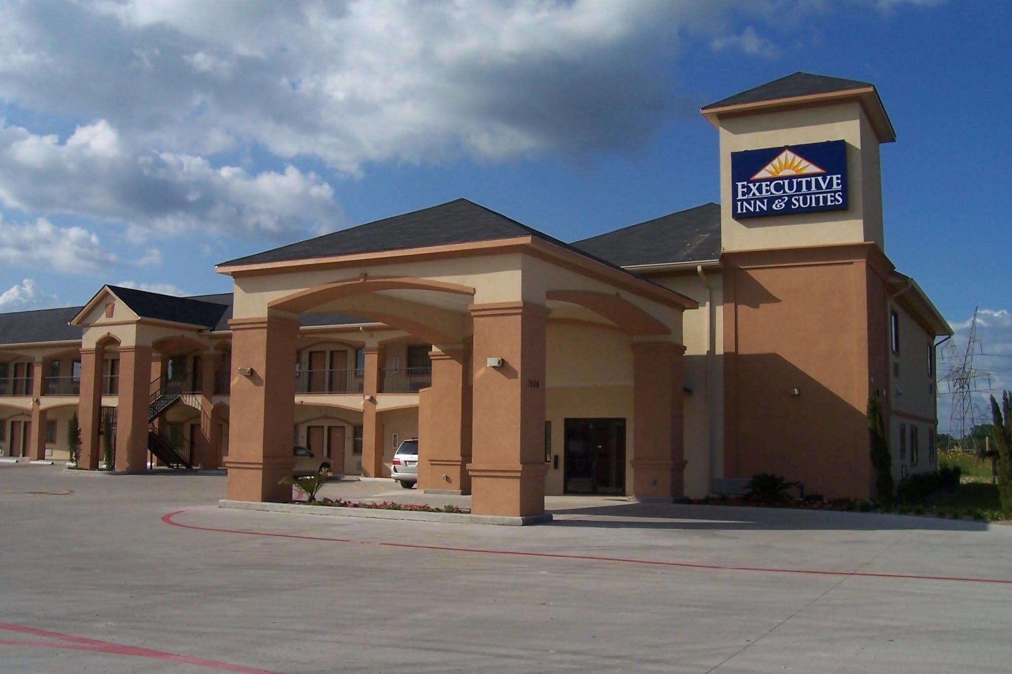 Executive Inn & Suites - Jewett ภายนอก รูปภาพ