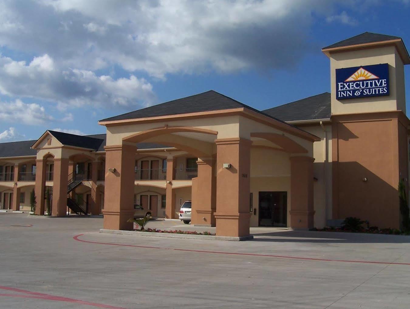 Executive Inn & Suites - Jewett ภายนอก รูปภาพ