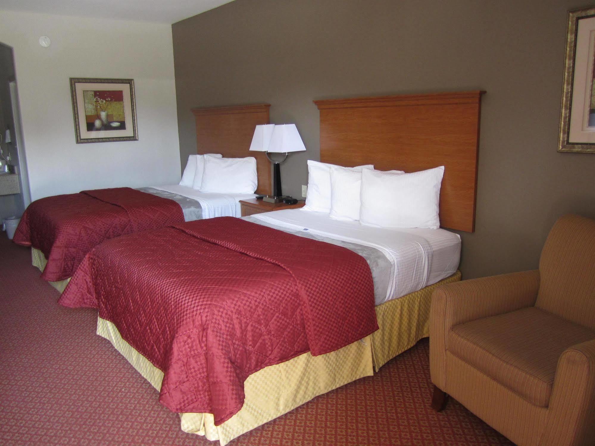 Executive Inn & Suites - Jewett ภายนอก รูปภาพ